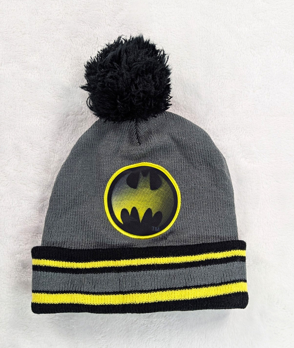 DC Comics Batman Boys Winter Knit Beanie Hat Gray Yellow Pom Pom Cap RN 36299